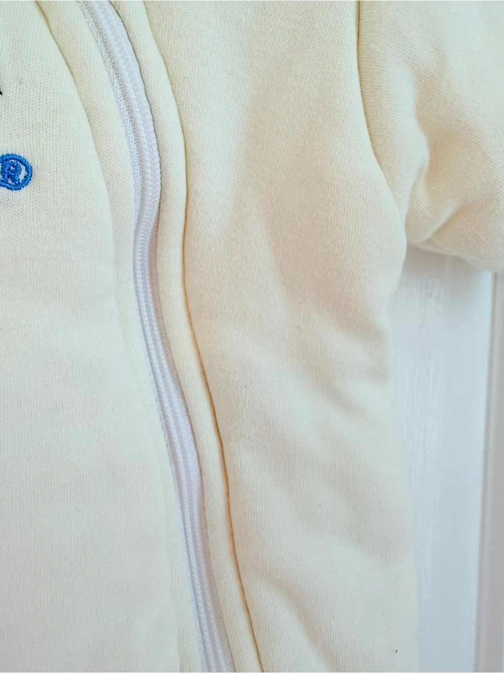 Baby Merlin’s Magic Sleepsuit Large 6-9M Cream Unisex Sleep Suit